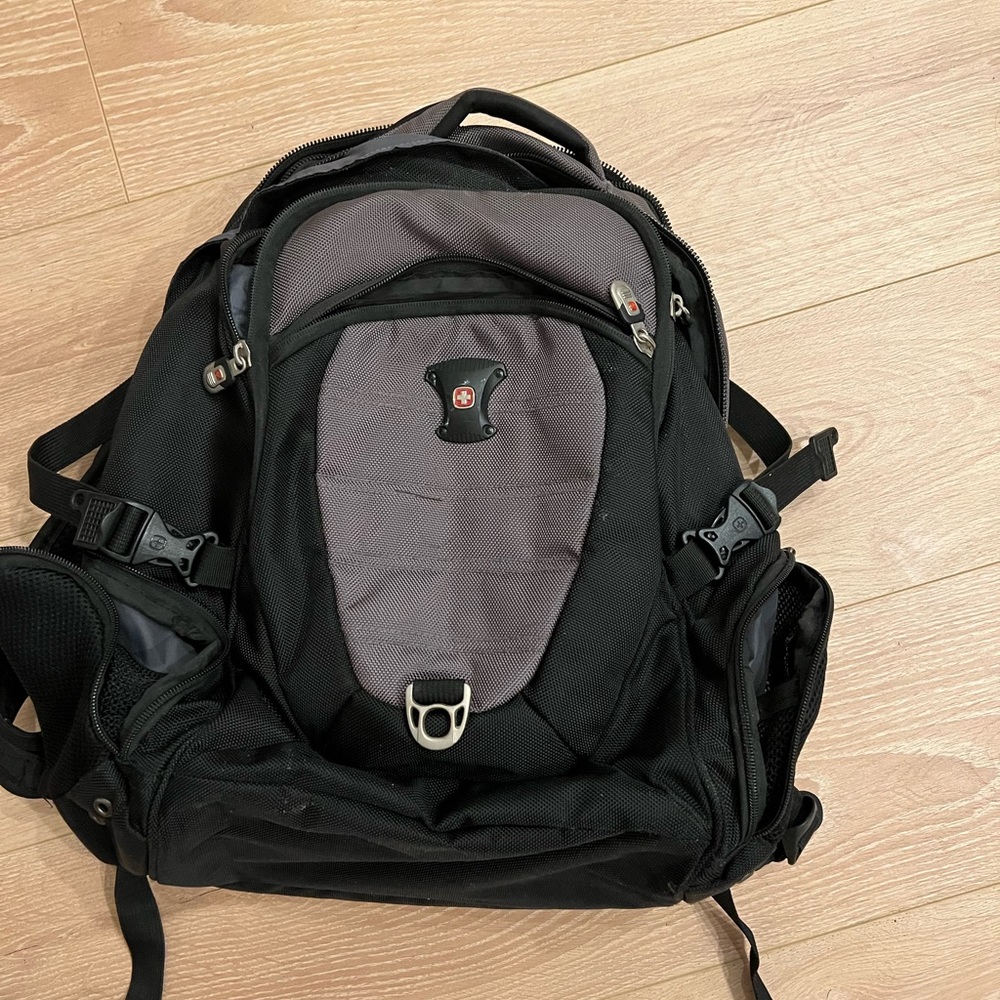 Swiss army/ swiss gera backpack